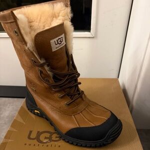 UGG Women's Adirondack Boot